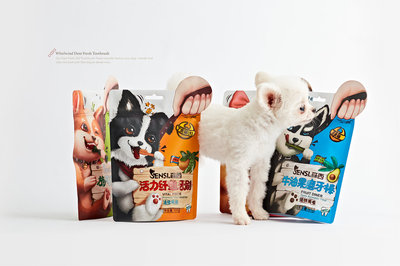 萌寵“齒”間新寵——森西SENSI·潔牙棒寵物食品包裝設計全解析